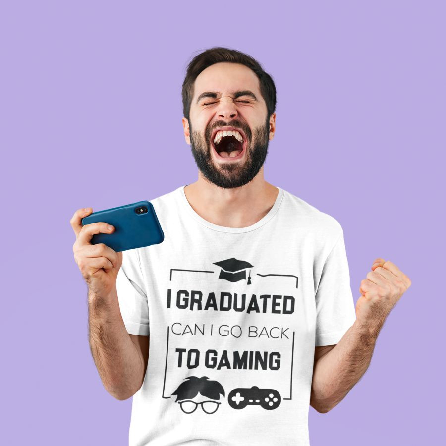 I graduated can I go back to gaming fehér póló