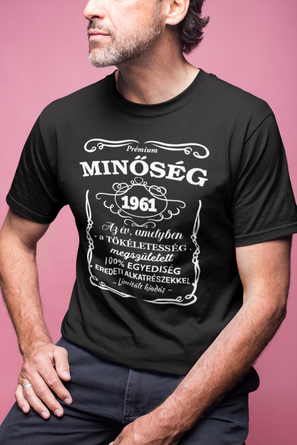 Prémium minőség 1961 fekete póló