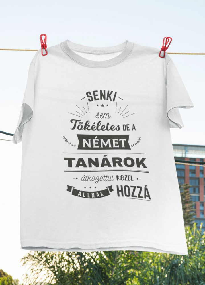 Német tanár fehér póló