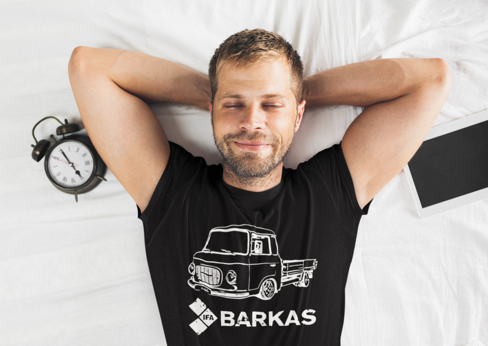 Barkas truck fekete póló