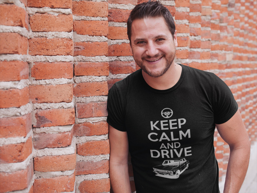 Keep calm and drive..Lada fekete póló