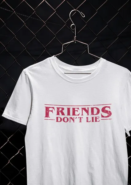 Friends don't lie fehér póló