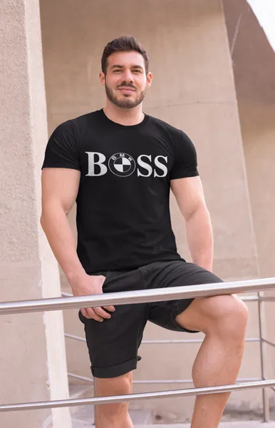 BOSS BMW fekete póló