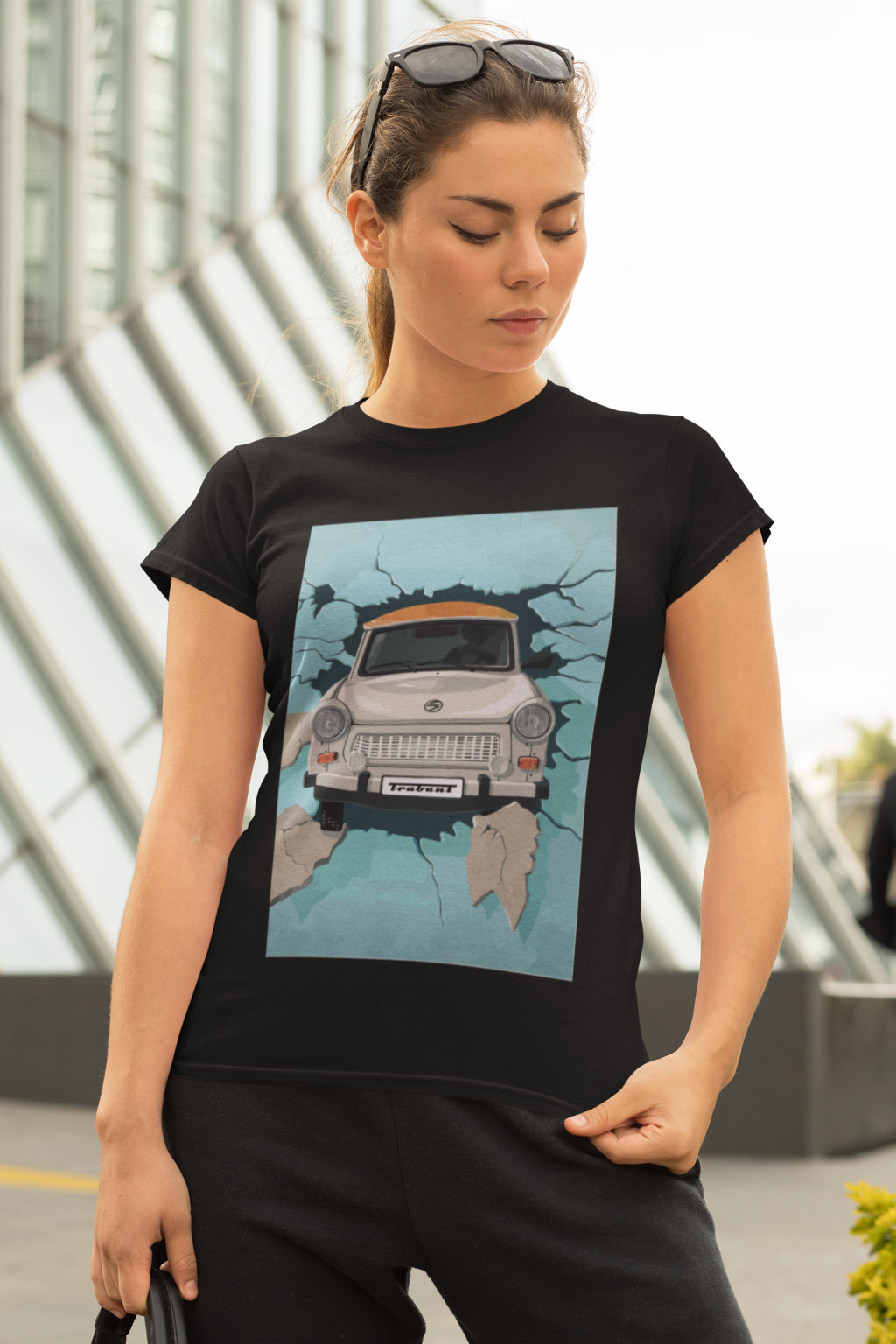 Trabant 1 fekete póló